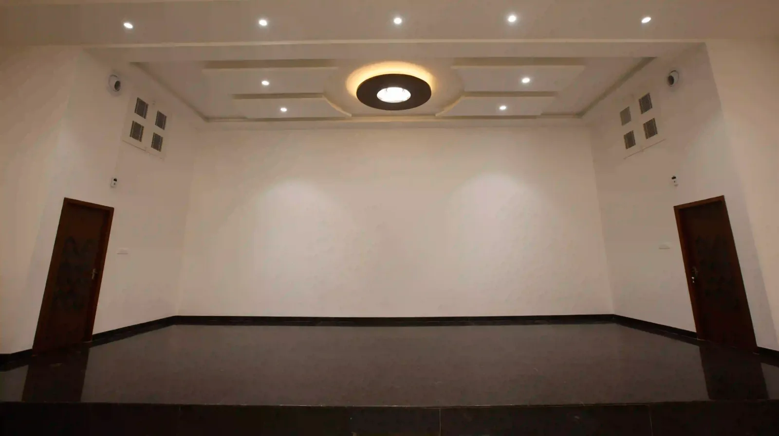 Bride and Groom Room